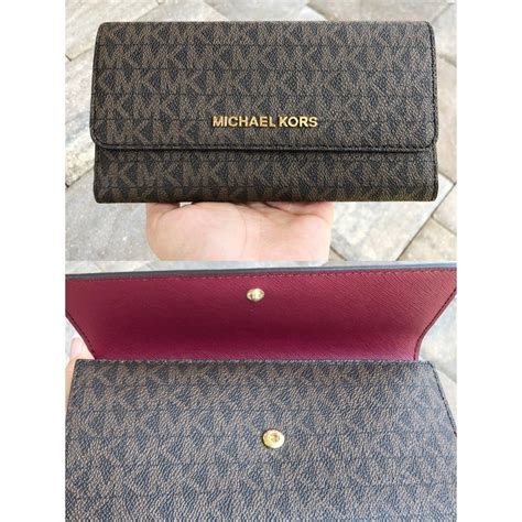 Michael Kors Jet Set Travel Pvc Large Trifold Wallet 